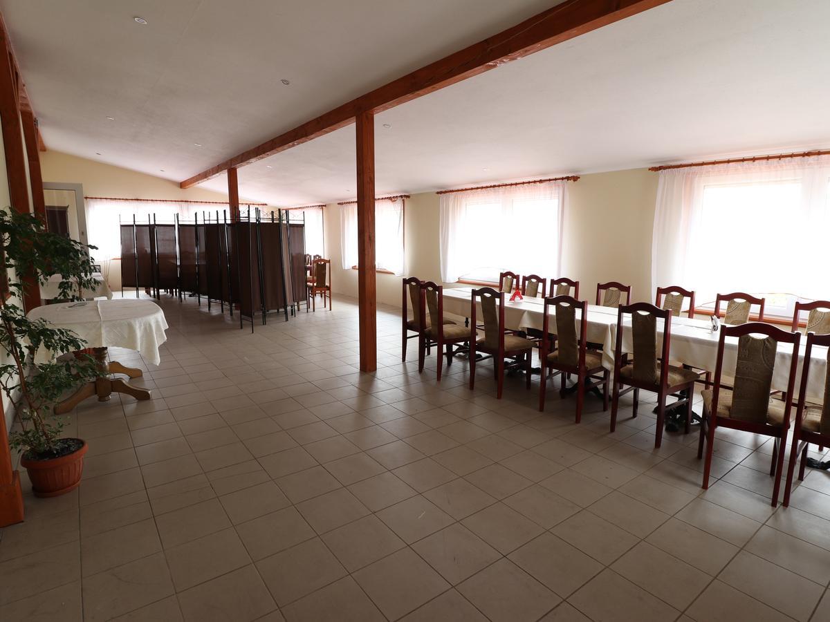 Restauracja Domenico W Tylawie Tylawa エクステリア 写真